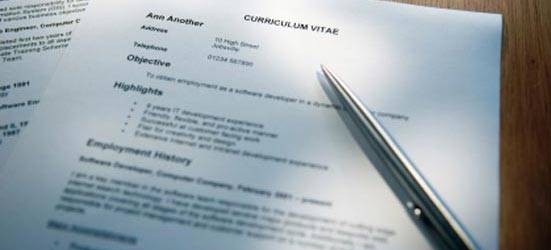 Seu currículo, por favor!